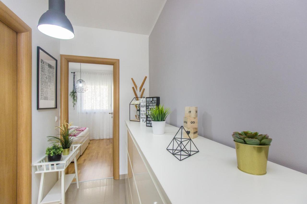 Apartment Sea View Šibenik Exteriör bild
